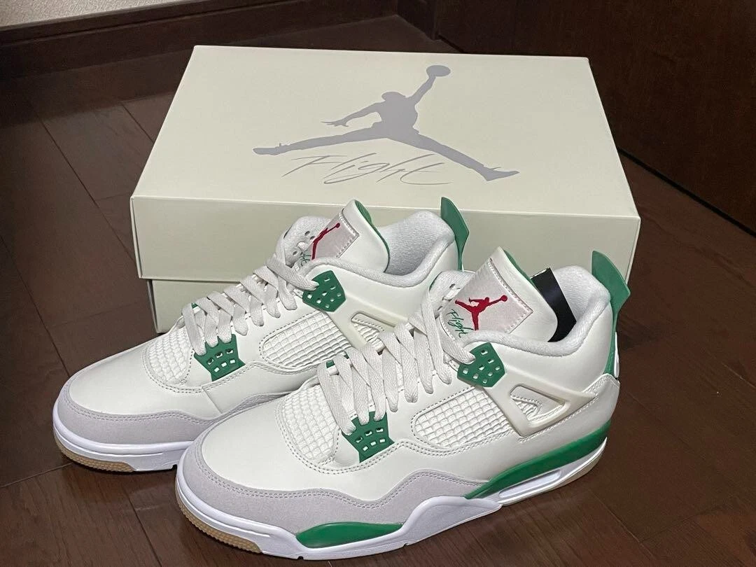 DR5415-103 Nike Air Jordan 4 Retro SB Low Pine Green White Sail