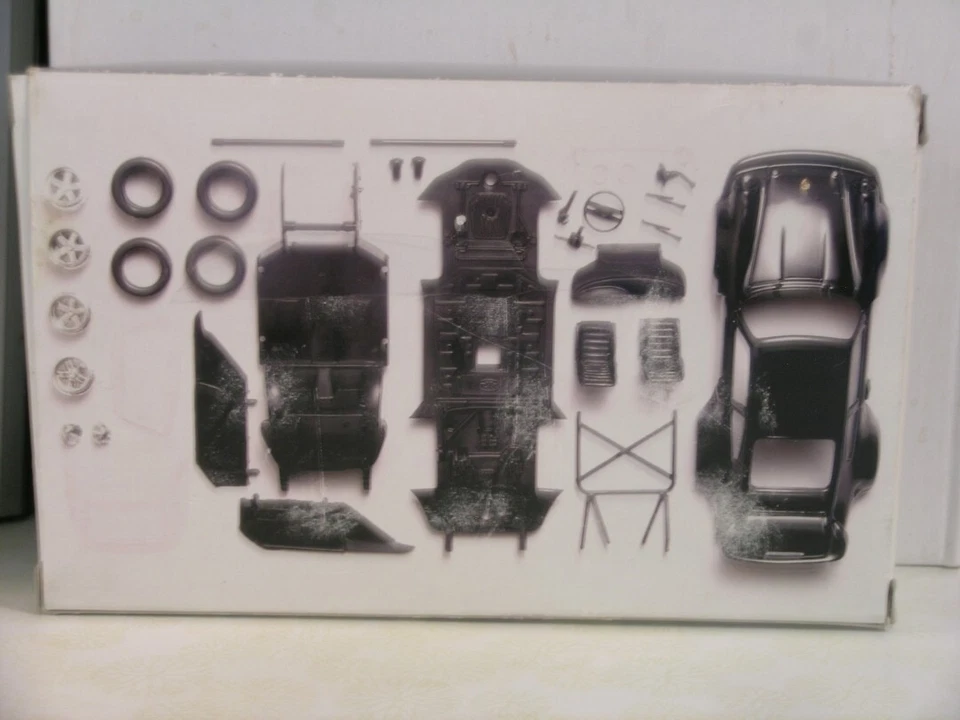 Testors 1/43 Scale Porsche 911 RSR --Metal Body Car - Image 3 of 3