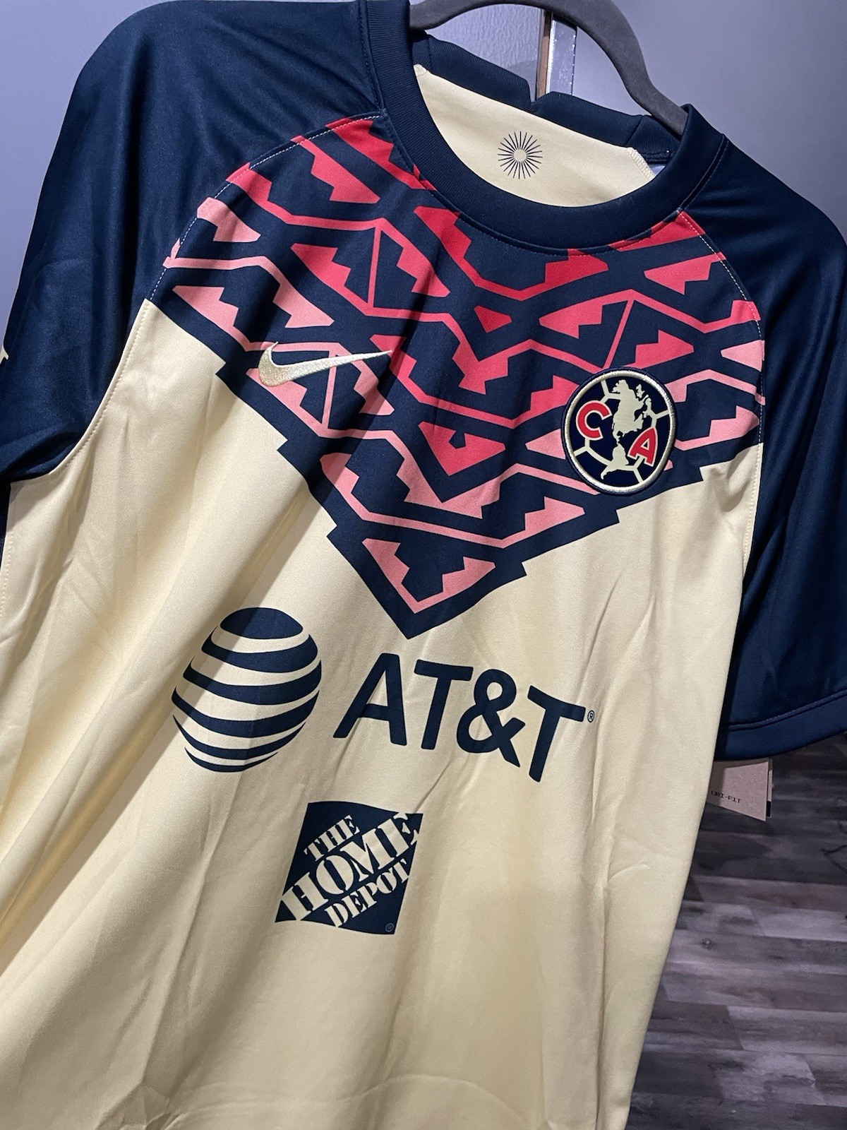 Club America 21/22 Home Soccer Jersey Size L
