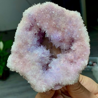 490GNew Find pink-purple chrysanthemum Quartz Crystal Cluster MineralSpecimen