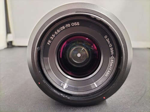Sony Sel2870 E-Mount - Picture 2 of 4