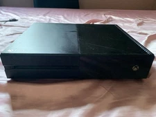 Microsoft Xbox One Home Console Black, excellent condition.