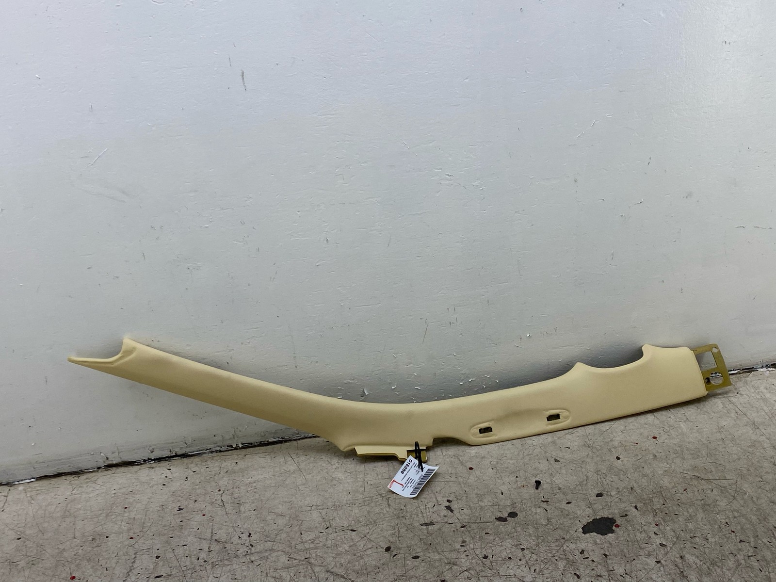 2010-2020 BENTLEY MULSANNE FRONT LEFT WINDSHIELD A PILLAR TRIM PANEL 3Y5867457