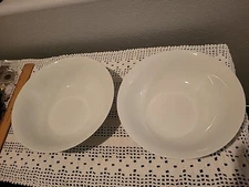Crate & Barrel Soup Pasta Salad Bowls 9" Set of 2 White Vegetable Serving Bowl 