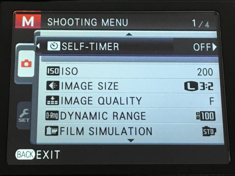 [Fast neuwertig mit BOX] Fujifilm FinePix X100 silberne... - Bild 4 von 4