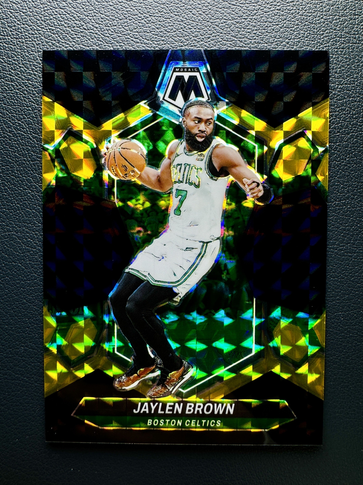 2023-24 Panini Mosaic Jaylen Brown #182 Choice Black GOLD Prizm 3/8 SSP