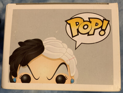 Disney store 101 Dalmations Cruella De Vil #11 Vinyl Figure by