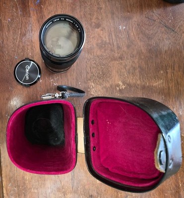 Vtg Canon FD 300mm Zoom Lens 1:5.6 S.C. Velvet Carrying Case Included 