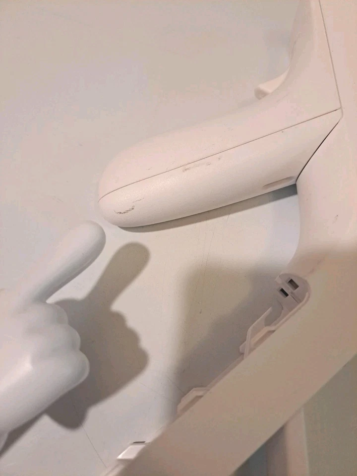 Nintendo Wii White Zapper Gun Accessory Attachment Missing Cover - Image 4 of 4