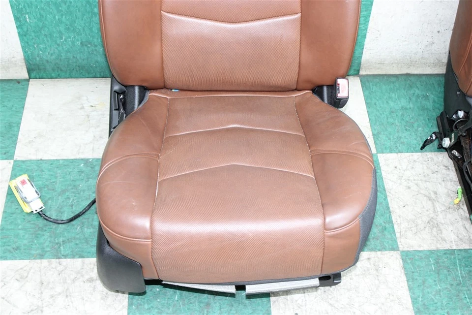*WEAR* 16' ESCALADE DVD Brown Vecchio Leather Heat Cool Front Bucket Seats Pair Foto 4 de 4