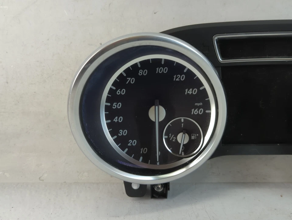 Cuadro de instrumentos velocímetro Mercedes-benz Gl450 2013-2013 medidores T2X52 Foto 3 de 4