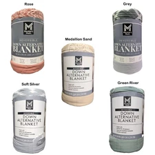 Member's Mark Super Soft Down Alternative Reversible Blanket
