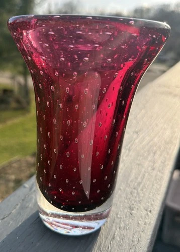 6 3/4 VTG Murano Style Vase ART GLASS Bullicante Bubble Cranberry Red