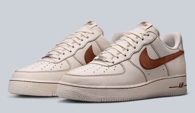 Nike Mens Air Force 1 07 LV8 Sneakers Saddle Brown Ivory HQ2037 101 US Size 11