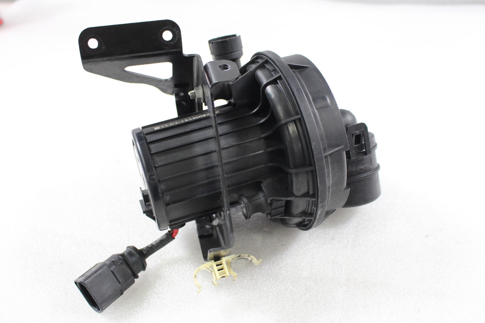 McLaren 720S, LH, Left, Air Injection Pump, Used
