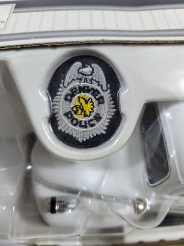 Liberty Classics Denver Police 1948 Ford Law Enforcement Panel Truck Bank - Picture 21 of 23