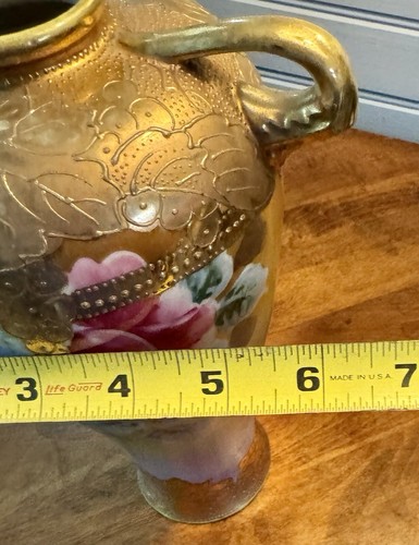 Unmarked Japanese Porcelain Hand Painted Vase Moriage Roses Heavy Gold - Picture 8 of 9