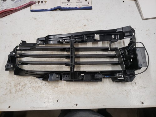 2021 2022 Porsche 911 Front Bumper Right Lower Air Shutter Grille Trim OEM 2020 - Foto 10 di 17