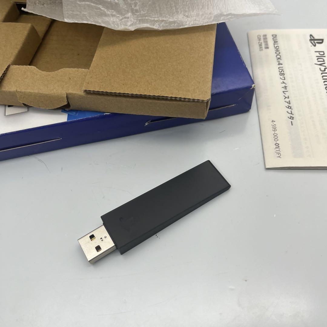 ほぼ新品 デュアルショック4 USBワイヤレスアダプター CUH-ZWA1J Sony PlayStation CUH-ZWA1J DUALSHOCK 4 PS4 USB Wireless