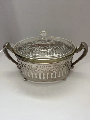 Antique Royal Rochester floral Pyrex dish from 1919