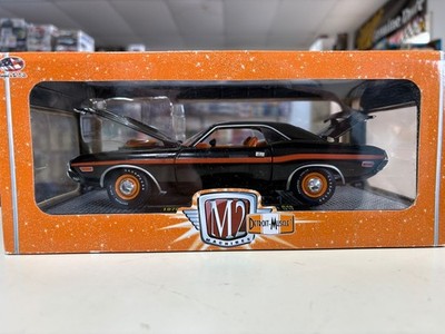 M2 MACHINES 1970 Dodge Challenger R/T Hemi 1/24