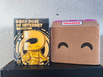 Youtooz Daily Dose of Internet Chrome Gold Figur - Komplettset + OVP