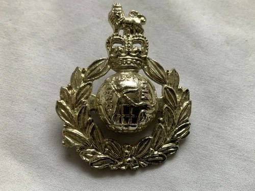 WW2 Royal Marine Cap Badge (Ref2)