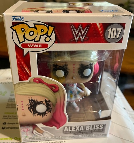 Funko Pop! WWE: Alexa Bliss - Wrestle Mania 107 - Imagen 2 de 2