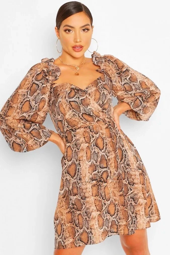 Boohoo NWT! Snake Print Off The Shoulder Size 4 | eBay