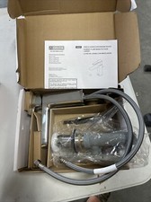 Delta 581LF-HGM-PP Modern 0.5 GPM 1 Hole Bathroom Sink Faucet - Chrome
