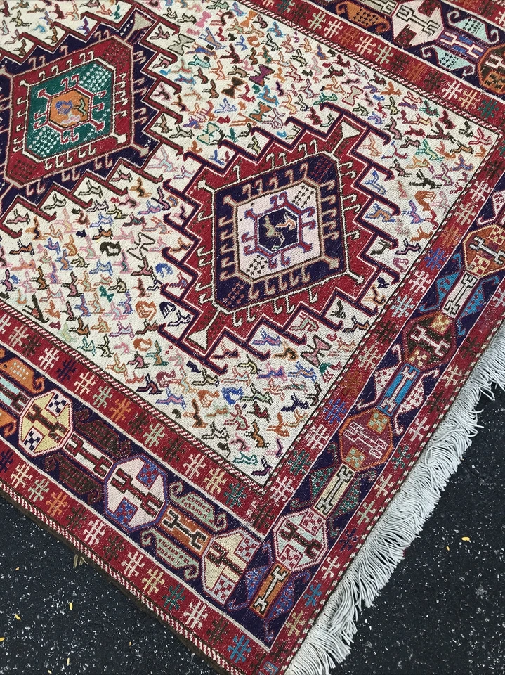 Caucasian Soumak Rug Handmade Vintage 40”x 59” Silk , Cotton Foundation - Image 3 of 4