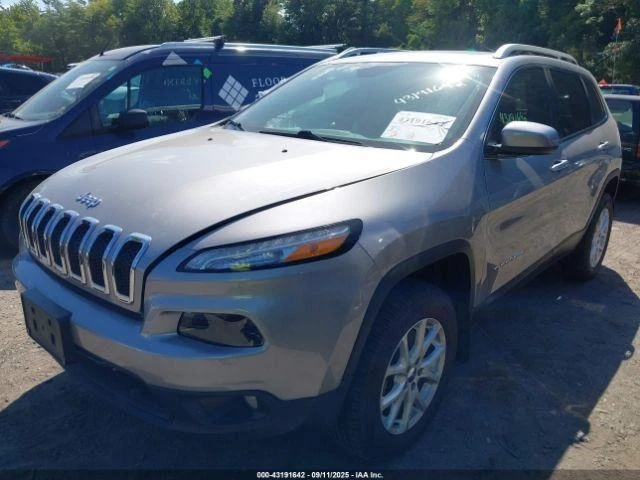 Used Air Cleaner Assembly fits: 2018 Jeep Cherokee 3.2 Grade A Foto 2 de 4