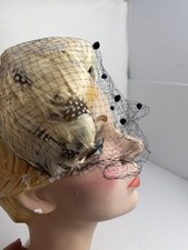 VINTAGE 40-50'S BIRD FEATHERS HAT
