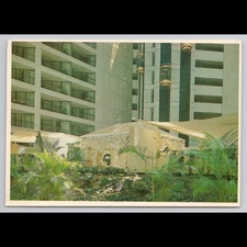 Vintage Postcard Atlanta Georgia Omni International Complex Unposted Scenic View