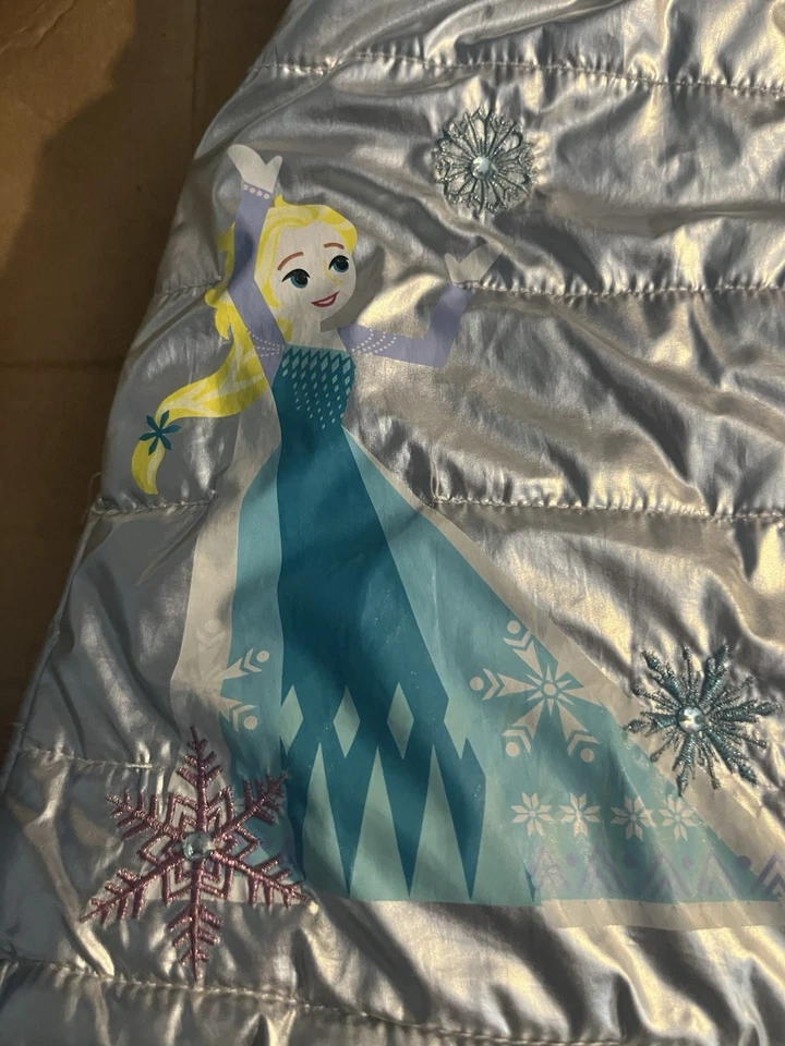CHAQUETA ACOLCHADA OFICIAL DISNEY FROZEN ELSA CREMALLERA COMPLETA PLATEADA - TALLA 5/6 Foto 3 de 4
