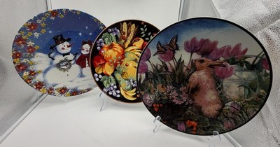 Bountiful Harvest, Winter Romance, Garden Friends Set 3 Platter s Seasonal Cake