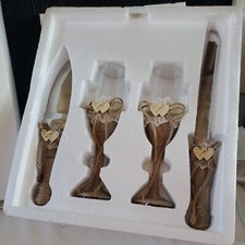 New 4 Piece Set Rustic Wedding Cake Knifes and Server Set with Champagne Glasses