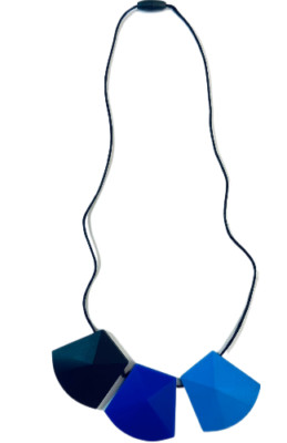 Lil Jumbl Baby Zahnen Halskette FK025B Schwarz Blau Hellblau