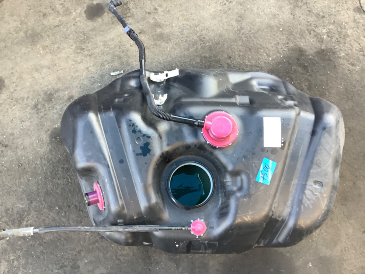 03-07 Honda Accord, 04-05 Acura TSX Gasoline Fuel Tank Assy 17500