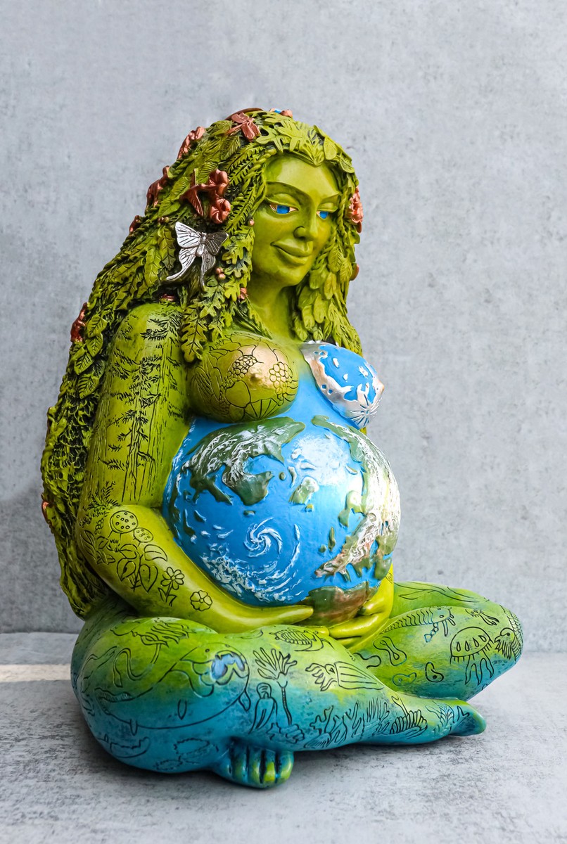 Ebros Gift Millennial Gaia Earth Mother Goddess Figurine 14