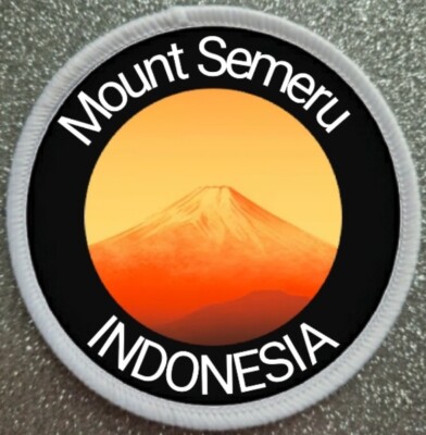 3 Zoll Mount Semeru Vulkan Indonesien Eisen/Aufnähen Patch Abzeichen Berg