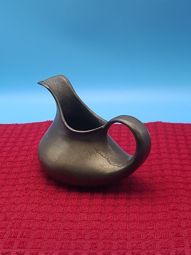 Solid Heavy Cast Brass Creamer Pitcher Olive Oil Jug Vintage Decor - Picture 4 of 8