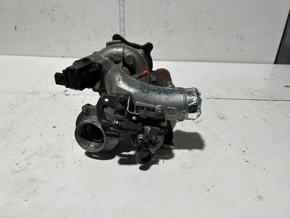 Volkswagen Passat Turbo Charger with Manifold 3C 03/2006-03/2011 - image 2 of 4