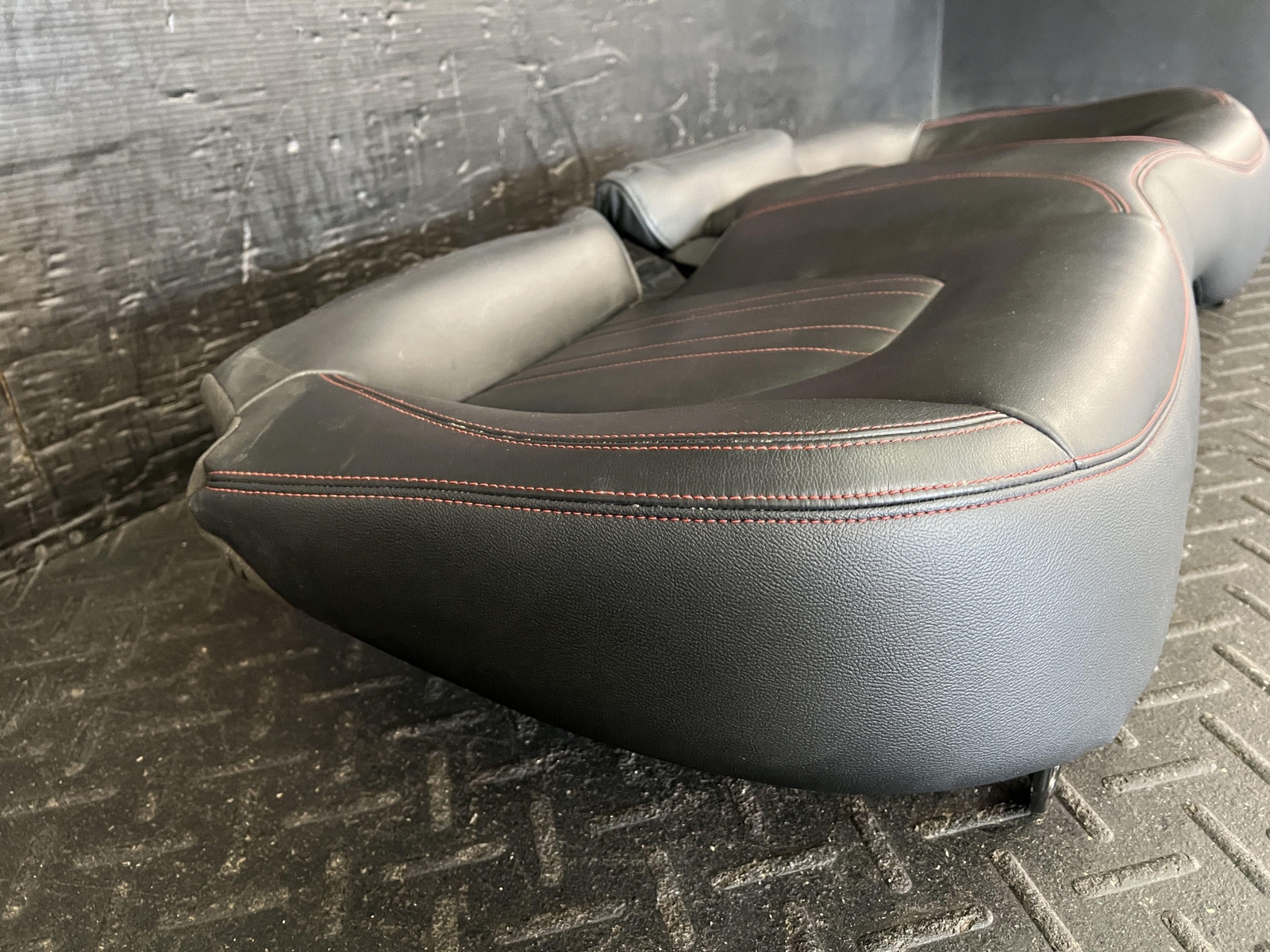 2017 MASERATI GHIBLI BLACK LEATHER REAR BOTTOM SEAT CUSHION TRIM CODE INE