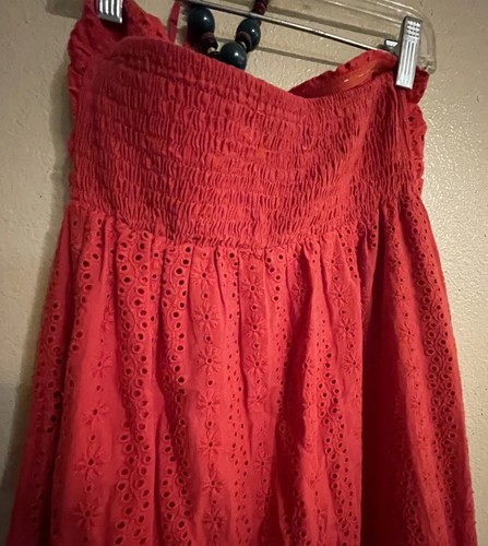 Maxi Halter Vestido FLYING TOMATO S rojo con ojales en niveles espalda ahumada - Imagen 9 de 15