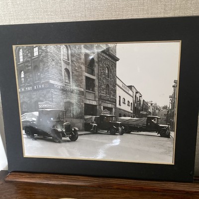 Vintage Schweppes Fabrik und Lieferwagen Bild Foto 