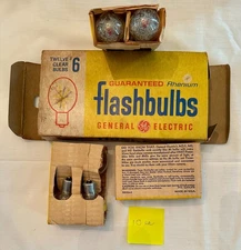 Vintage GE Rhenium No 6 Flashbulbs - 10 Each in 12 Capacity Box - New But Old