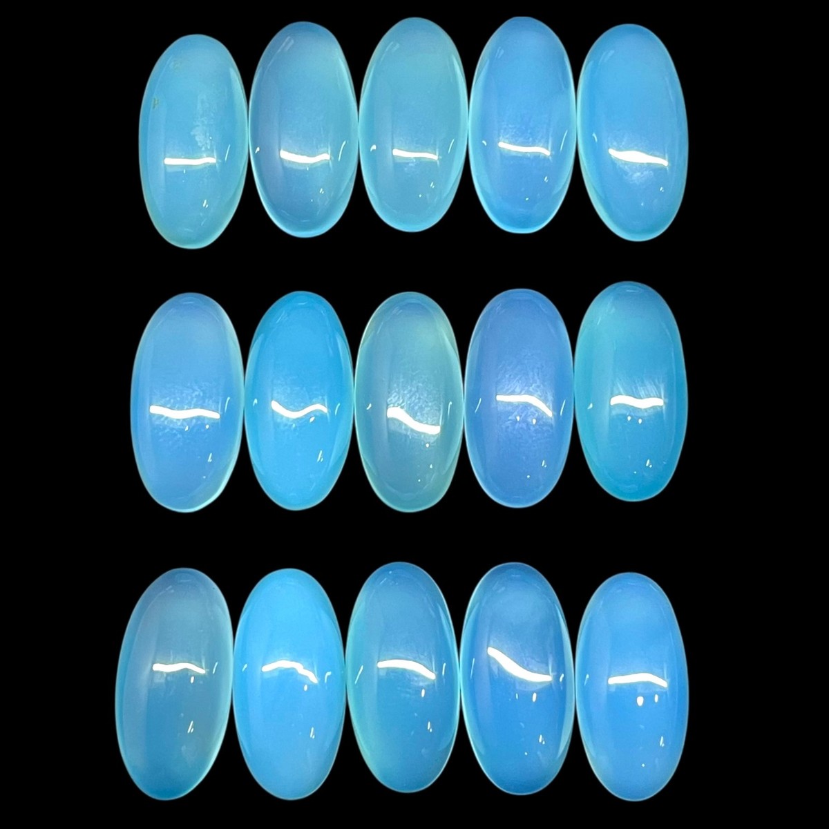 15 Pcs Natural Sky Blue Chalcedony 20x10mm Oval Cabochon Loose