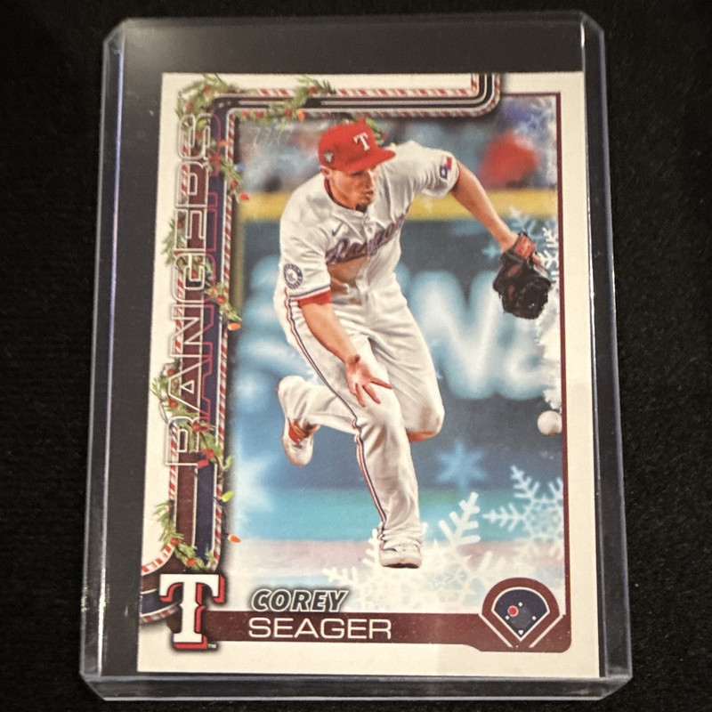 Topps 2025 Topps Holiday Corey Seager Holiday Texas Rangers #H125