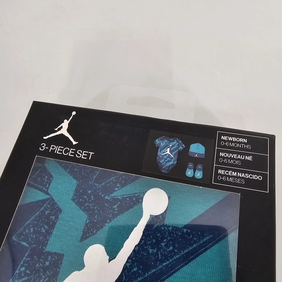 Nike Air Jordan Baby Boys Gift 3 Piece Set 0-6 Months Bodysuit Booties Hat NEW - Image 4 of 4